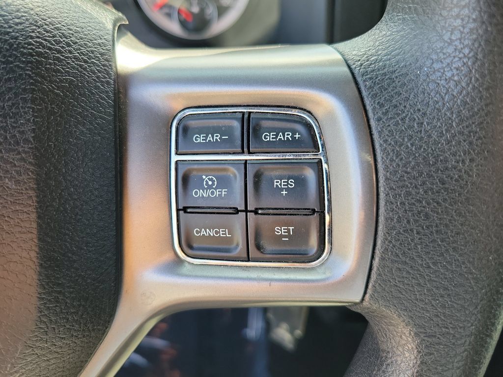 Used 2024 RAM 1500 Warlock RWD image 19