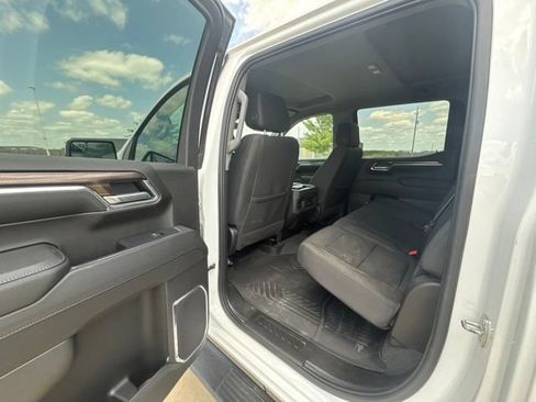 Used 2024 Chevrolet Silverado 1500 LT Trail Boss w/ Protection Package AWD/4WD image 18