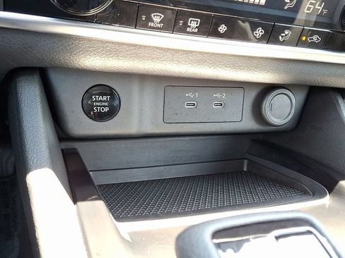 Used 2026 Nissan Rogue SV AWD/4WD image 16