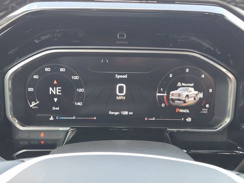 New 2026 GMC Sierra 1500 Elevation image 12