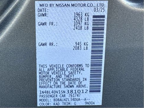 Used 2025 Nissan Altima 2.5 SV FWD image 25
