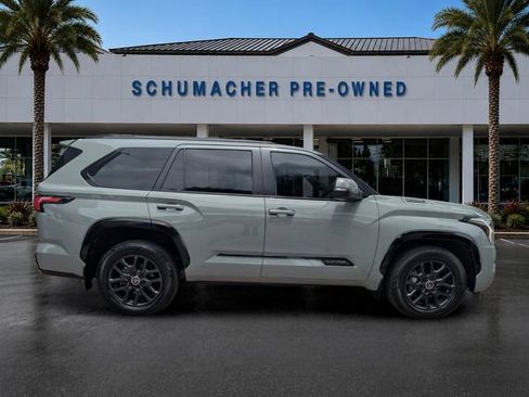 Used 2024 Toyota Sequoia Platinum AWD/4WD image 8