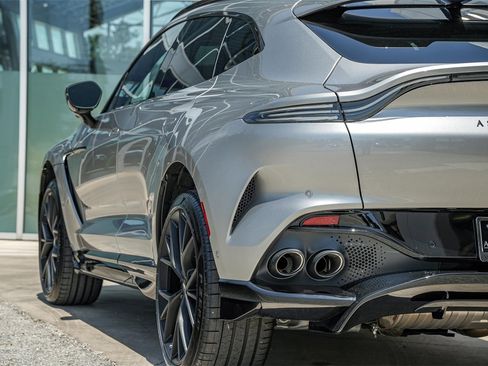 New 2025 Aston Martin DBX 707 image 19