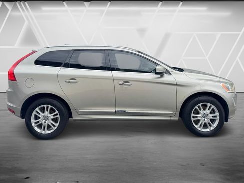 Used 2015 Volvo XC60 T5 Premier FWD image 6