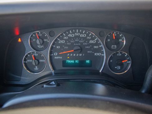 Used 2020 Chevrolet Express 3500 LS image 23