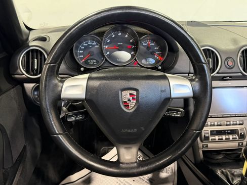 Used 2006 Porsche Boxster RWD image 18