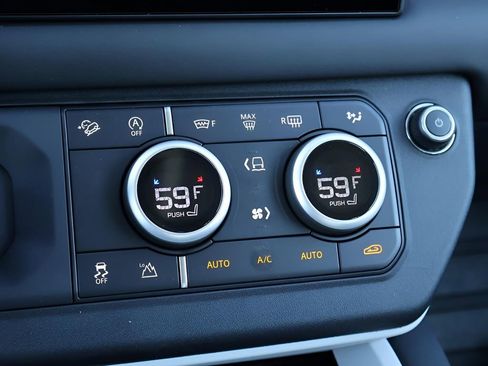 New 2025 Land Rover Defender 110 S AWD/4WD image 26