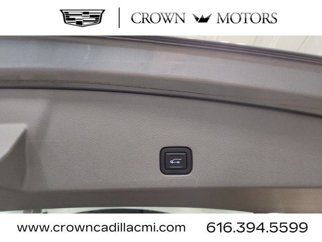 Certified 2024 Cadillac XT6 Premium Luxury w/ LPO, Floor Liner Package AWD/4WD image 30