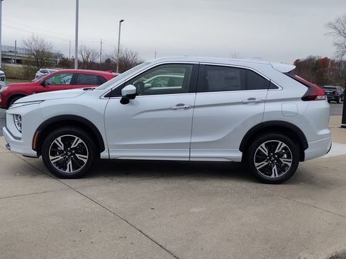 New 2026 Mitsubishi Eclipse Cross SEL image 18