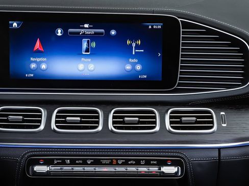 New 2026 Mercedes-Benz GLE 450 4MATIC Coupe image 16