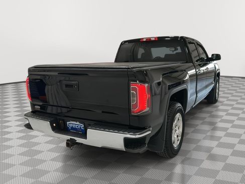 Used 2017 GMC Sierra 1500 SLT w/ Suspension Package, Off-Road image 5