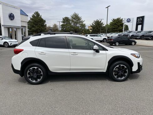 Used 2023 Subaru Crosstrek 2.0i Premium image 54