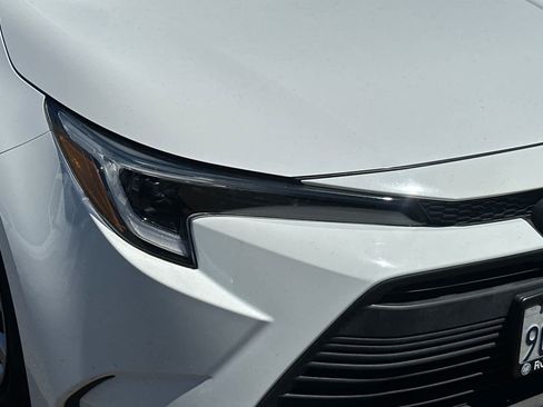Certified 2023 Toyota Corolla LE FWD image 14