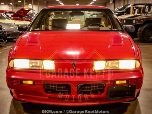 Used 1990 Pontiac Grand Prix SE FWD image 20