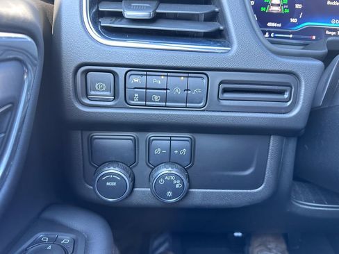 Used 2022 Chevrolet Tahoe RST w/ Luxury Package image 26