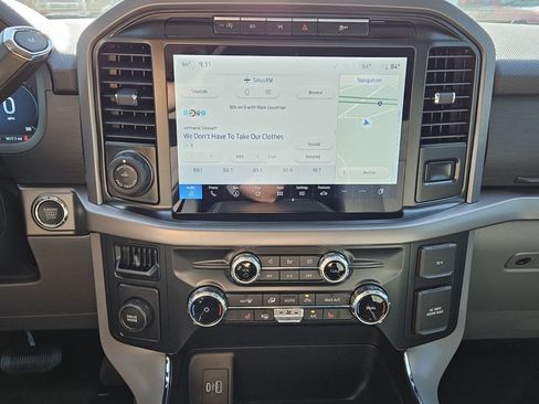 Used 2024 Ford F150 XLT w/ Equipment Group 302A MID RWD image 19