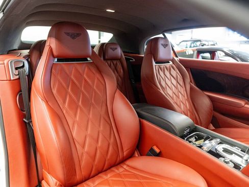 Used 2014 Bentley Continental GT image 14