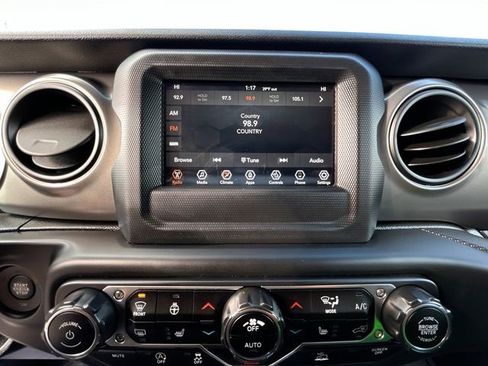 Used 2020 Jeep Gladiator Sport w/ Quick Order Package 24S image 13