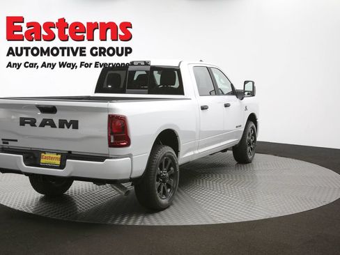 Used 2025 RAM 2500 Big Horn RWD image 38