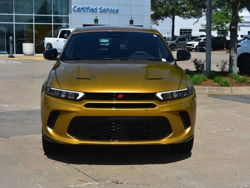 Used 2024 Dodge Hornet R/T w/ R/T Blacktop Package AWD/4WD image 2