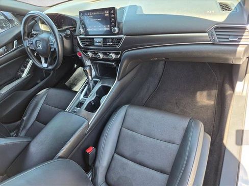 Used 2018 Honda Accord Sport image 20