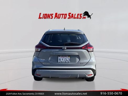 Used 2024 Nissan Kicks SV FWD image 6