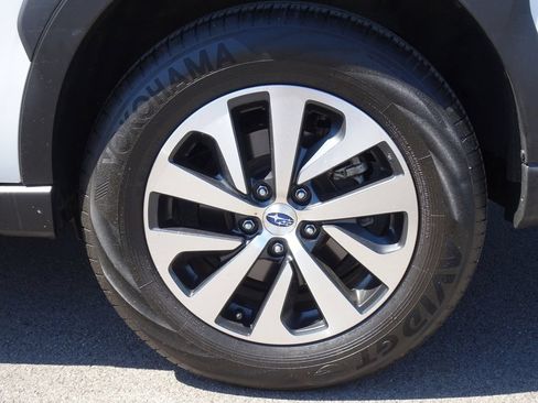 Used 2024 Subaru Outback AWD/4WD image 26