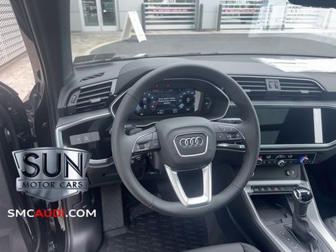 New 2025 Audi Q3 2.0T Premium image 33