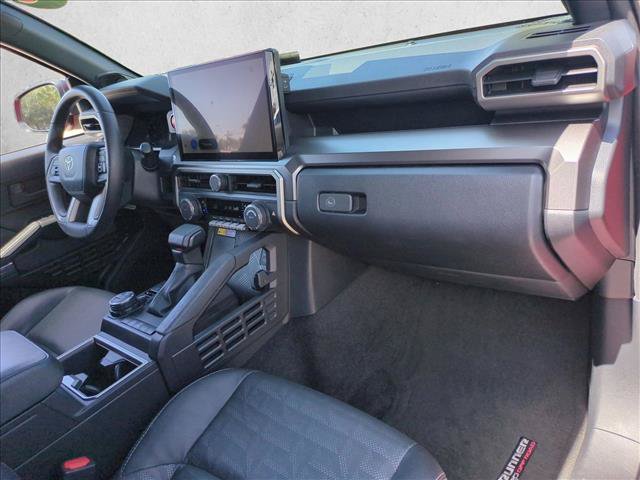 Certified 2025 Toyota 4Runner TRD Off-Road Premium AWD/4WD image 22