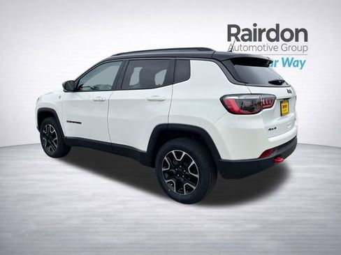 Used 2021 Jeep Compass Trailhawk AWD/4WD image 6