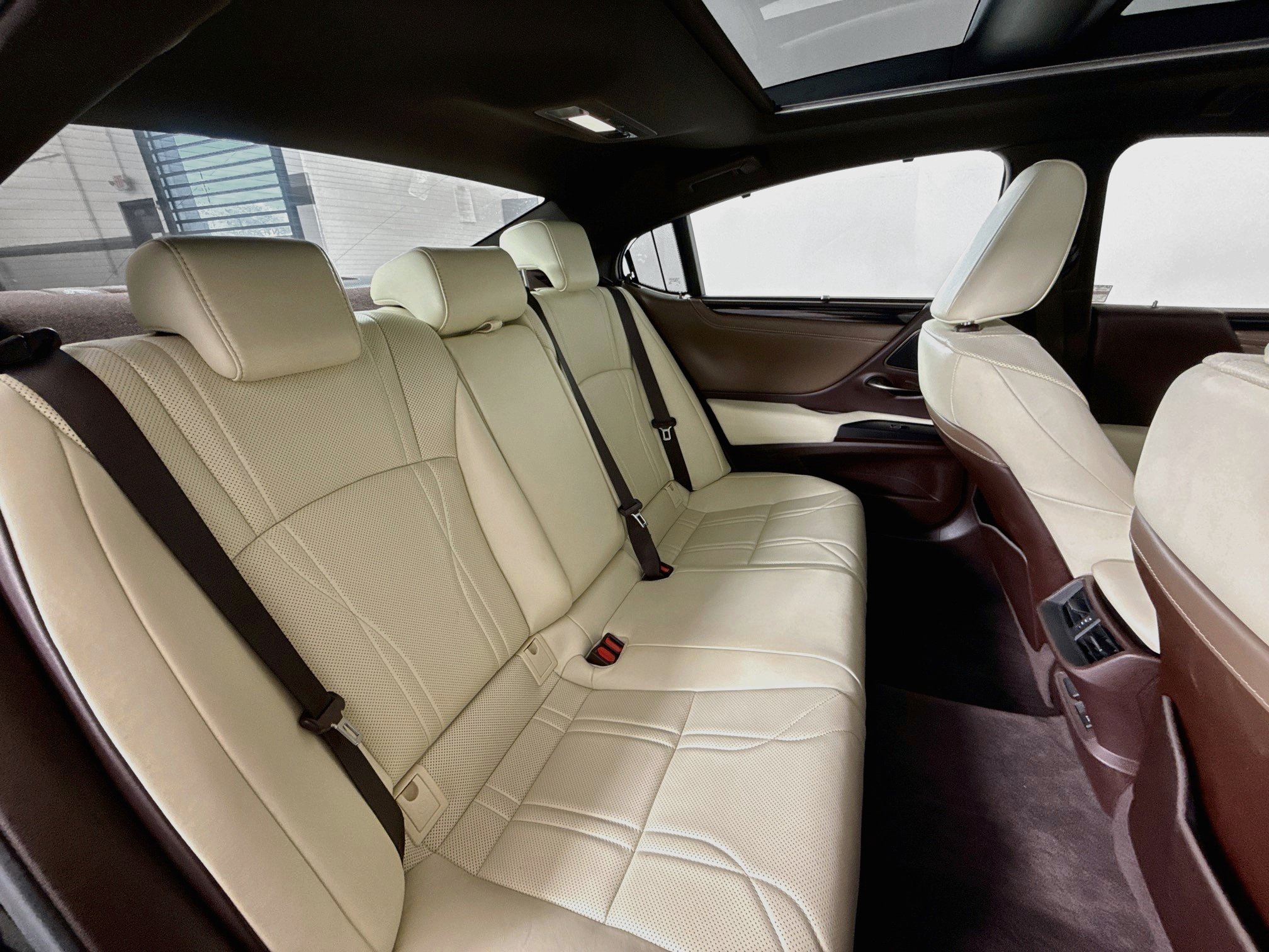 Certified 2021 Lexus ES 350 Ultra Luxury FWD image 27