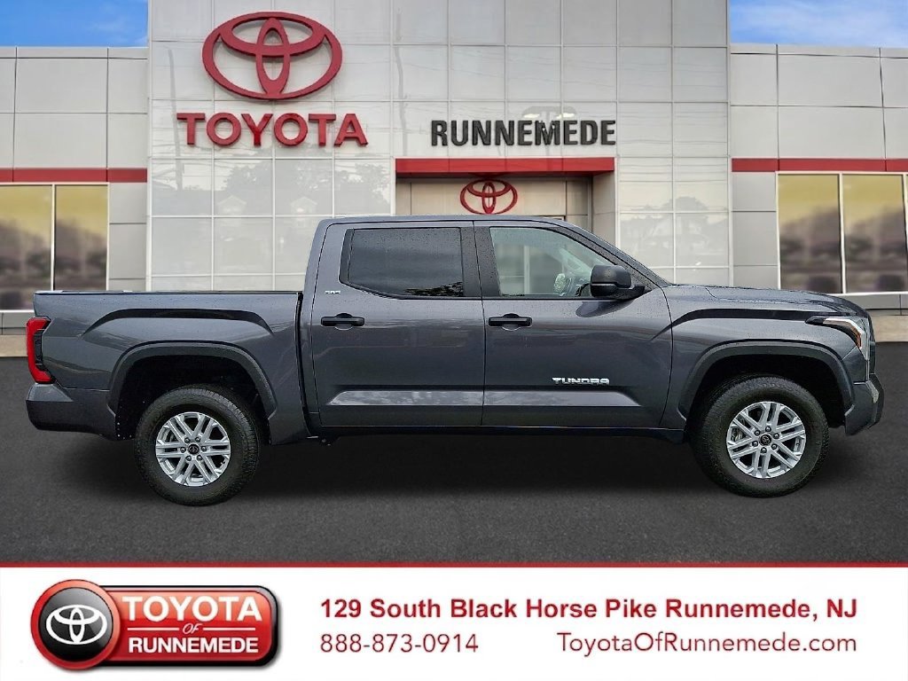 Used 2024 Toyota Tundra SR5 AWD/4WD image 7