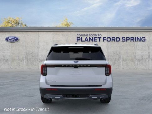 New 2026 Ford Explorer Active RWD image 5