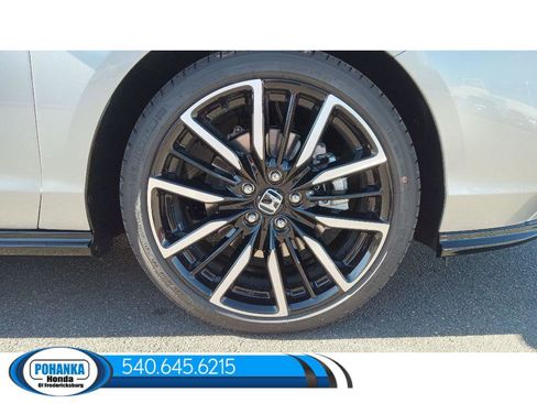 New 2025 Honda Accord Hybrid Touring image 15