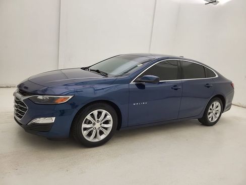 Used 2019 Chevrolet Malibu LT w/ Driver Confidence Package II image 18
