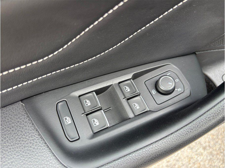 Used 2021 Volkswagen Arteon SE FWD image 20