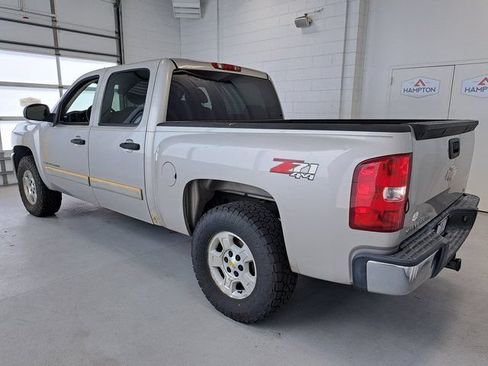 Used 2008 Chevrolet Silverado 1500 LT w/ Towing Package AWD/4WD image 6