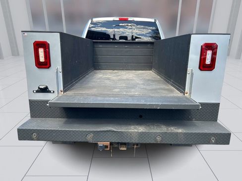 Used 2017 Ford F250 Lariat w/ Lariat Ultimate Package AWD/4WD image 16
