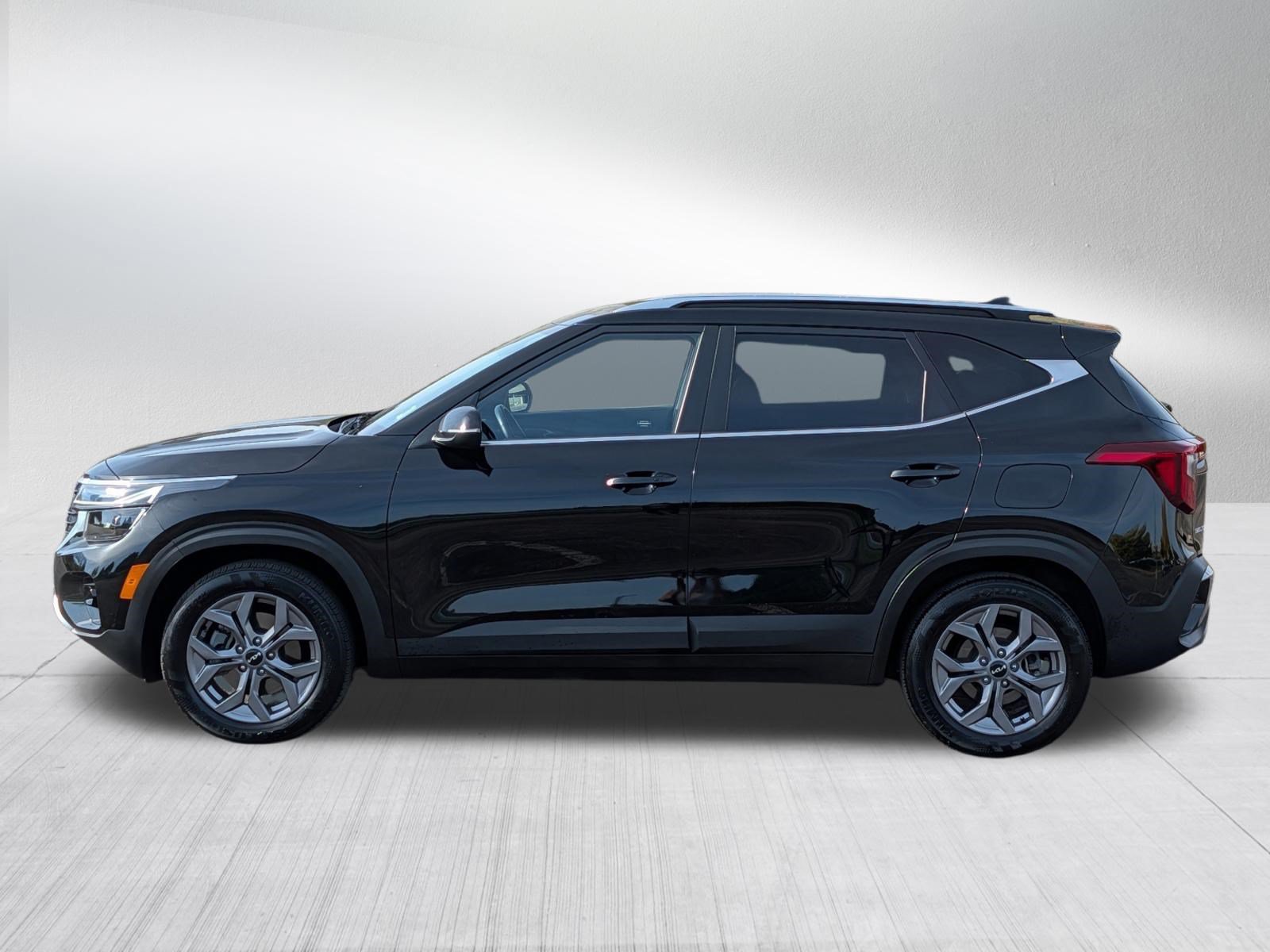Certified 2024 Kia Seltos S AWD/4WD image 4