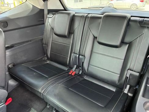 Used 2022 Volkswagen Atlas SEL R-Line AWD/4WD image 10