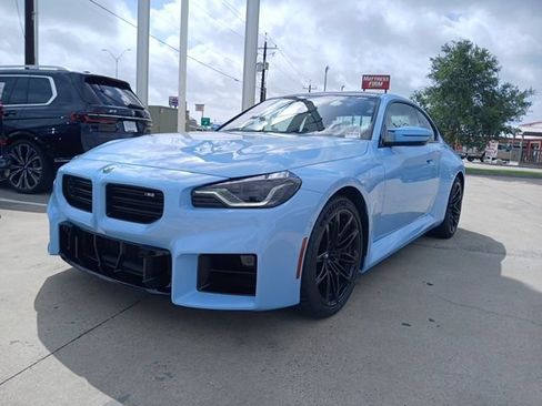 Used 2023 BMW M2 w/ Carbon Package RWD image 3