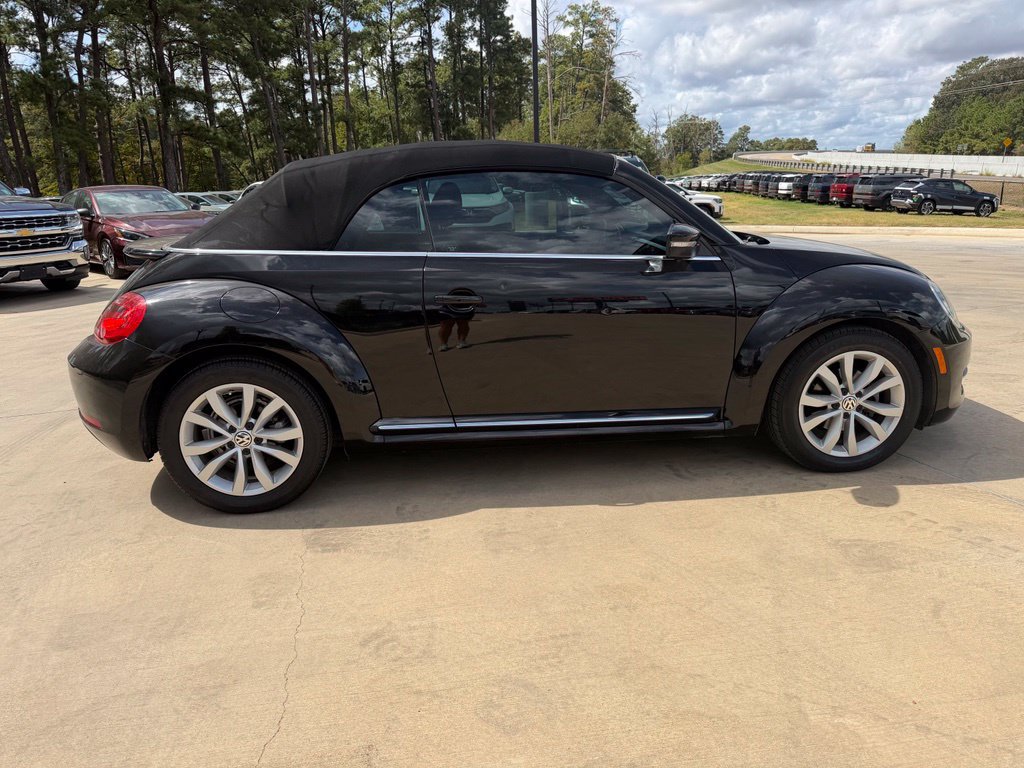 Used 2014 Volkswagen Beetle TDI FWD image 6