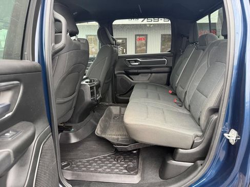 Used 2019 RAM 1500 Big Horn AWD/4WD image 19