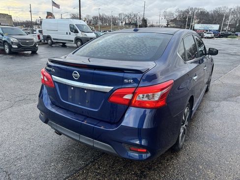 Used 2017 Nissan Sentra SR image 7