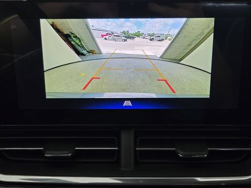 New 2026 Chevrolet Trax RS w/ Driver Confidence Package FWD image 19