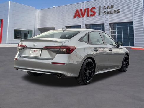 Used 2025 Honda Civic Sport image 6