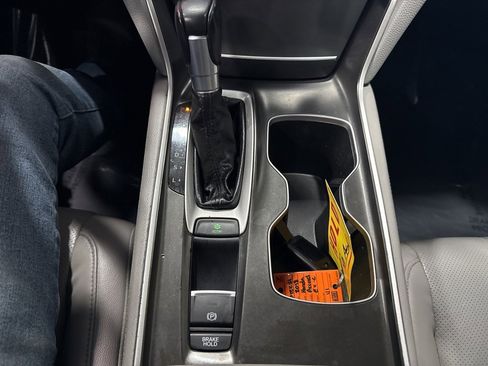 Used 2018 Honda Accord EX-L image 26