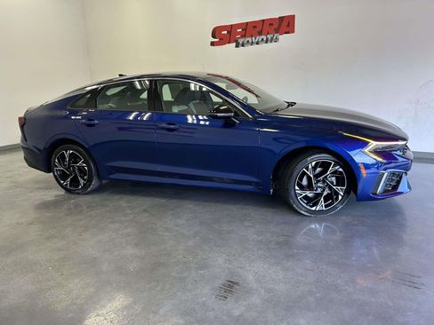 Used 2025 Kia K5 GT-Line FWD image 2