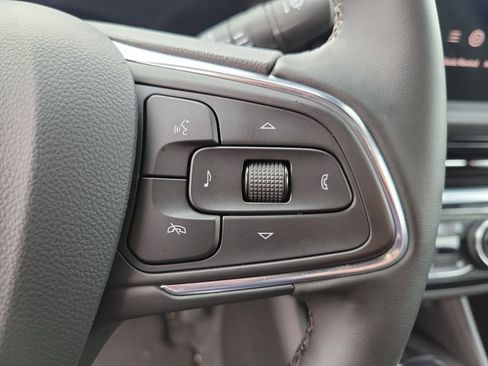 Certified 2024 Buick Envista Sport Touring w/ Convenience I Package image 23