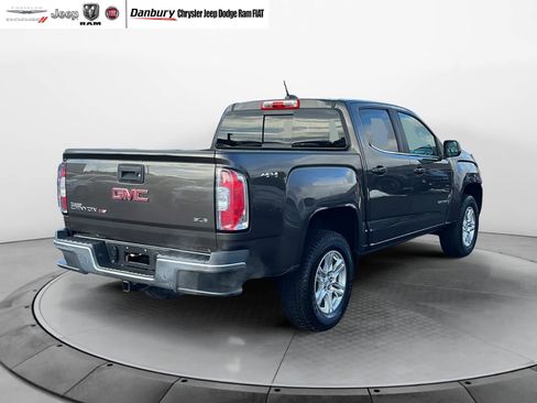 Used 2019 GMC Canyon SLE w/ SLE Convenience Package image 6